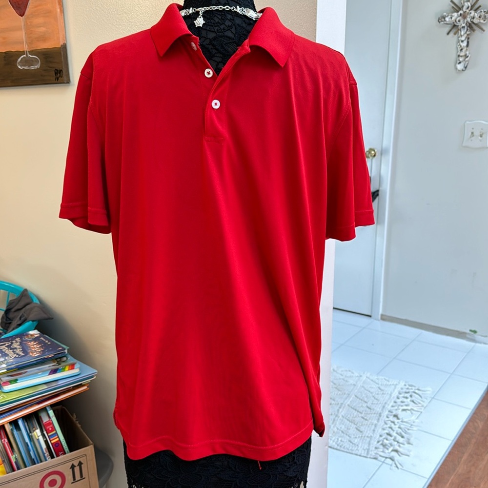 🏖️2/6.00🏖️ Amazon essential lightweight polo shirt no fade red , clean ,